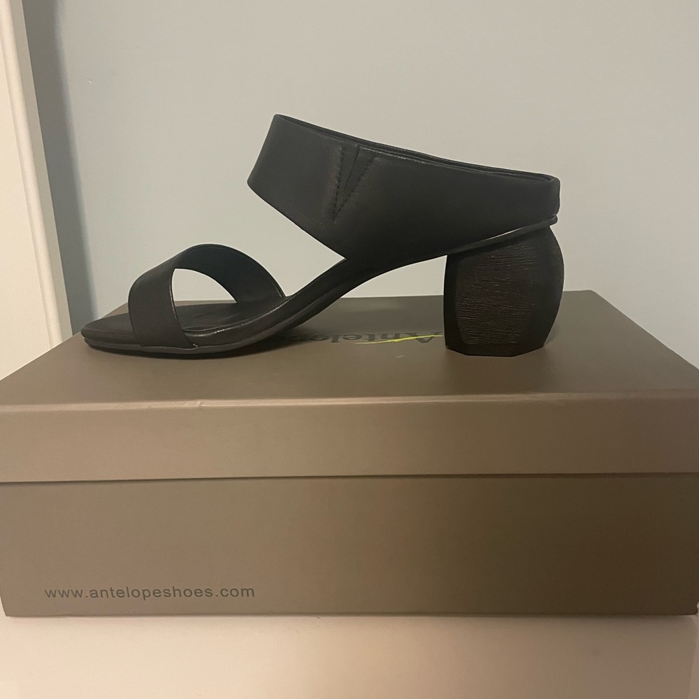COPY - Antelope Amelia C05 black, size 39 and 38 - Picture 1 of 9